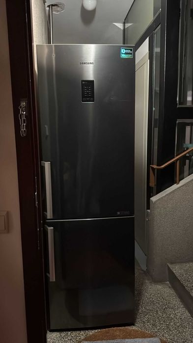 Vendo um frigorífico