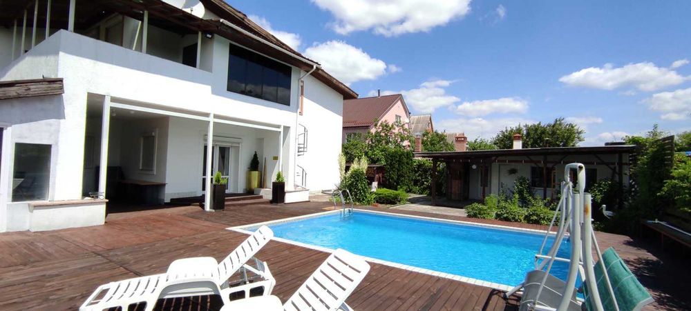 Оренда будинку с генератором та укриттям в с. Проців, 200 м.кв.