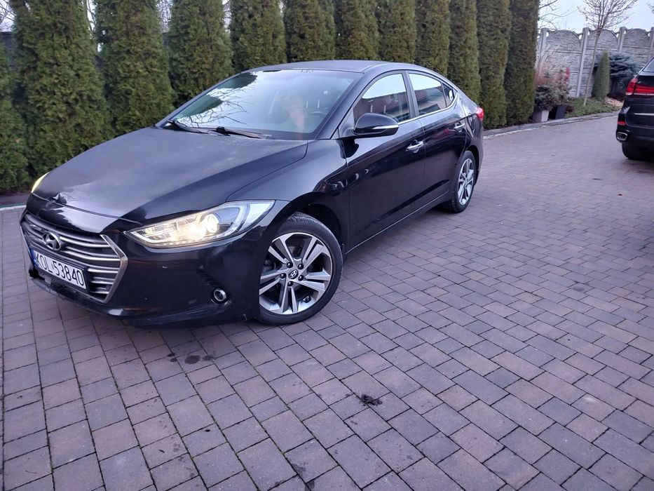 Hyundai Elantra