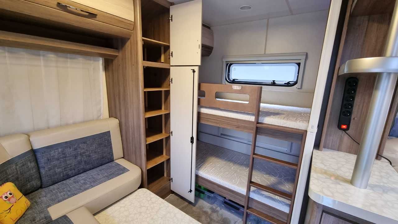 Przyczepa kempingowa Hobby 650 KMFe DE LUXE - WYPOSAŻONA 100%