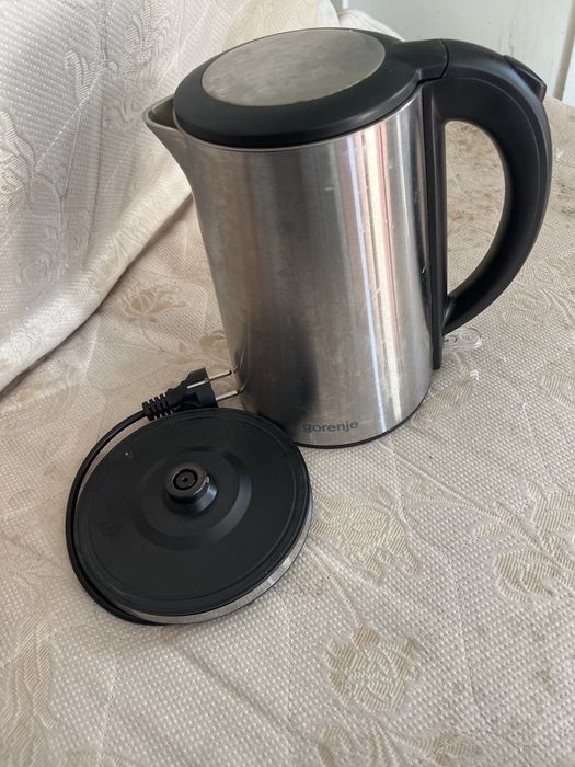 Продам електрочайник