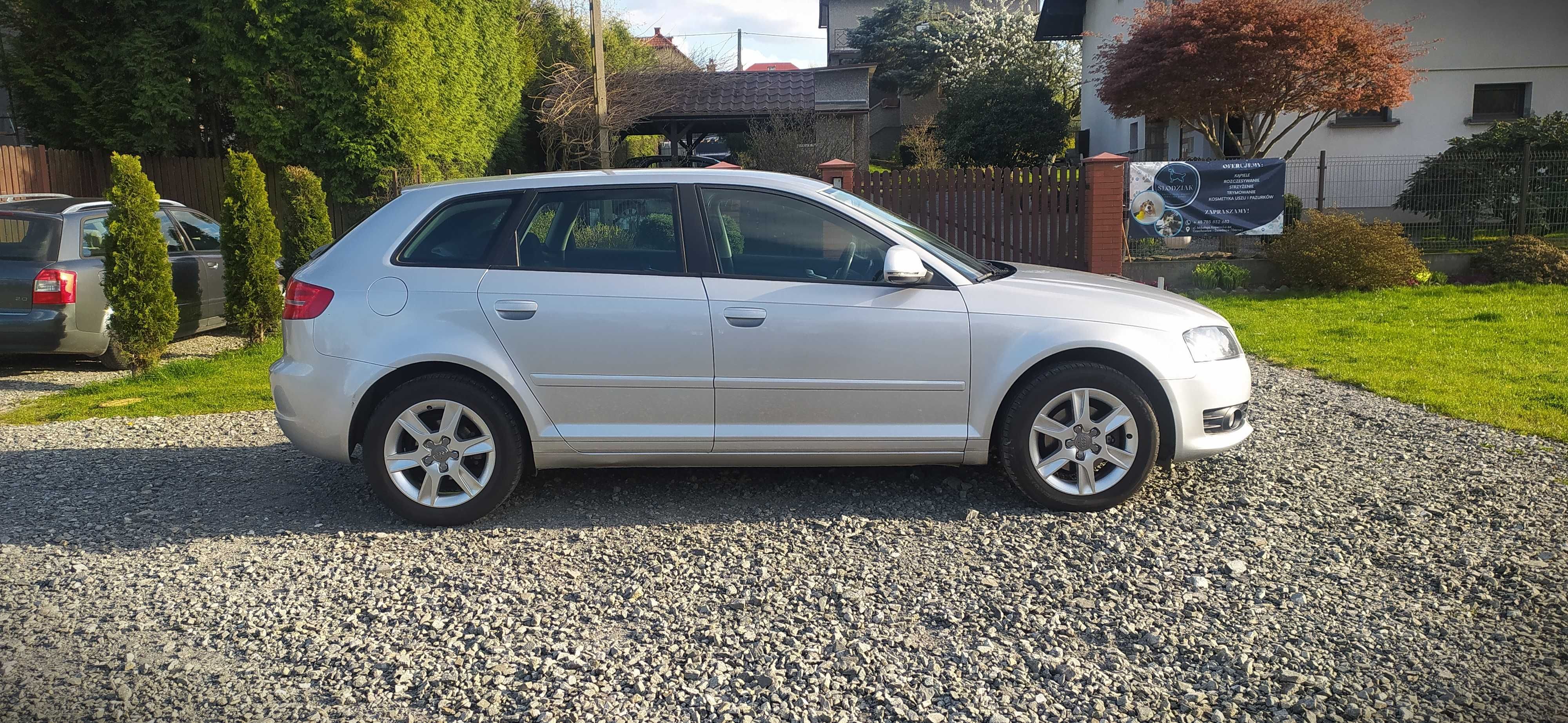 Audi A3 Sportback 1.6Mpi 102KM