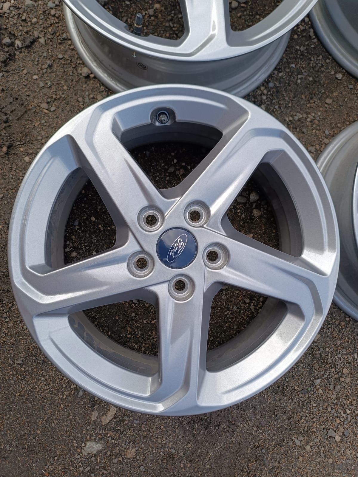 Nowe Alufelgi Ford Focus IV Tourneo Cmax Mondeo Kuga 5x108 ET50