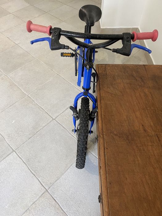 Bicicleta Criança com pedais