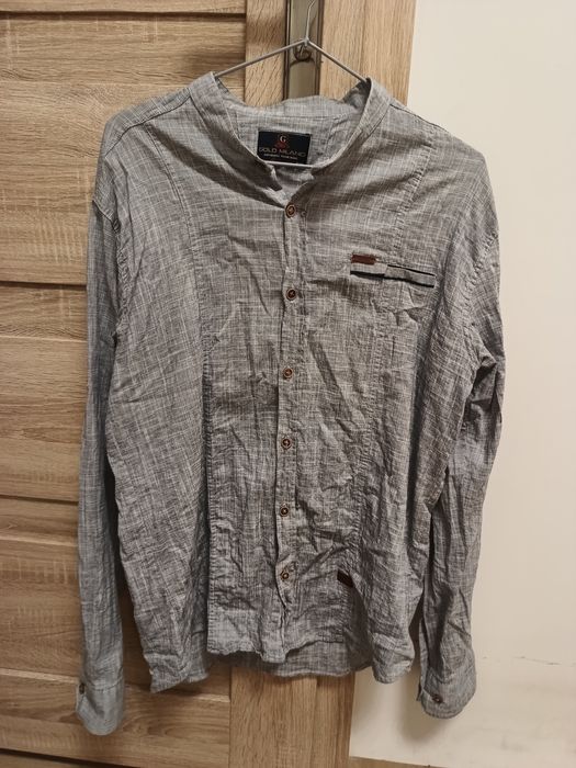 Męska szara koszula na długi rękaw zapinana na guziki