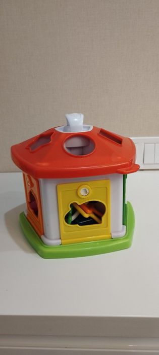 Продам  конструктор  сортер Battat  Fischer Price Lego Duplo