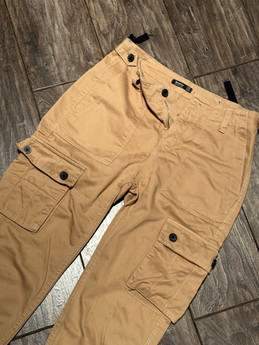 Beżowe musztardowe cargo spodnie Bershka streetwear S pants