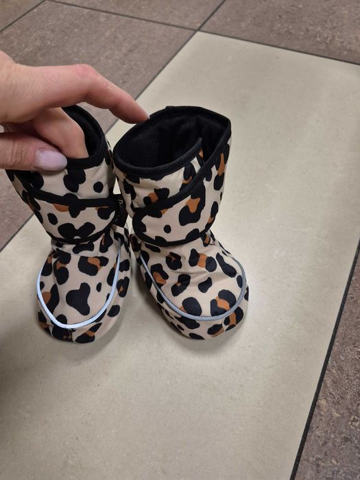 Buciki dziewczęce z odblaskami H&M rozm.19-21