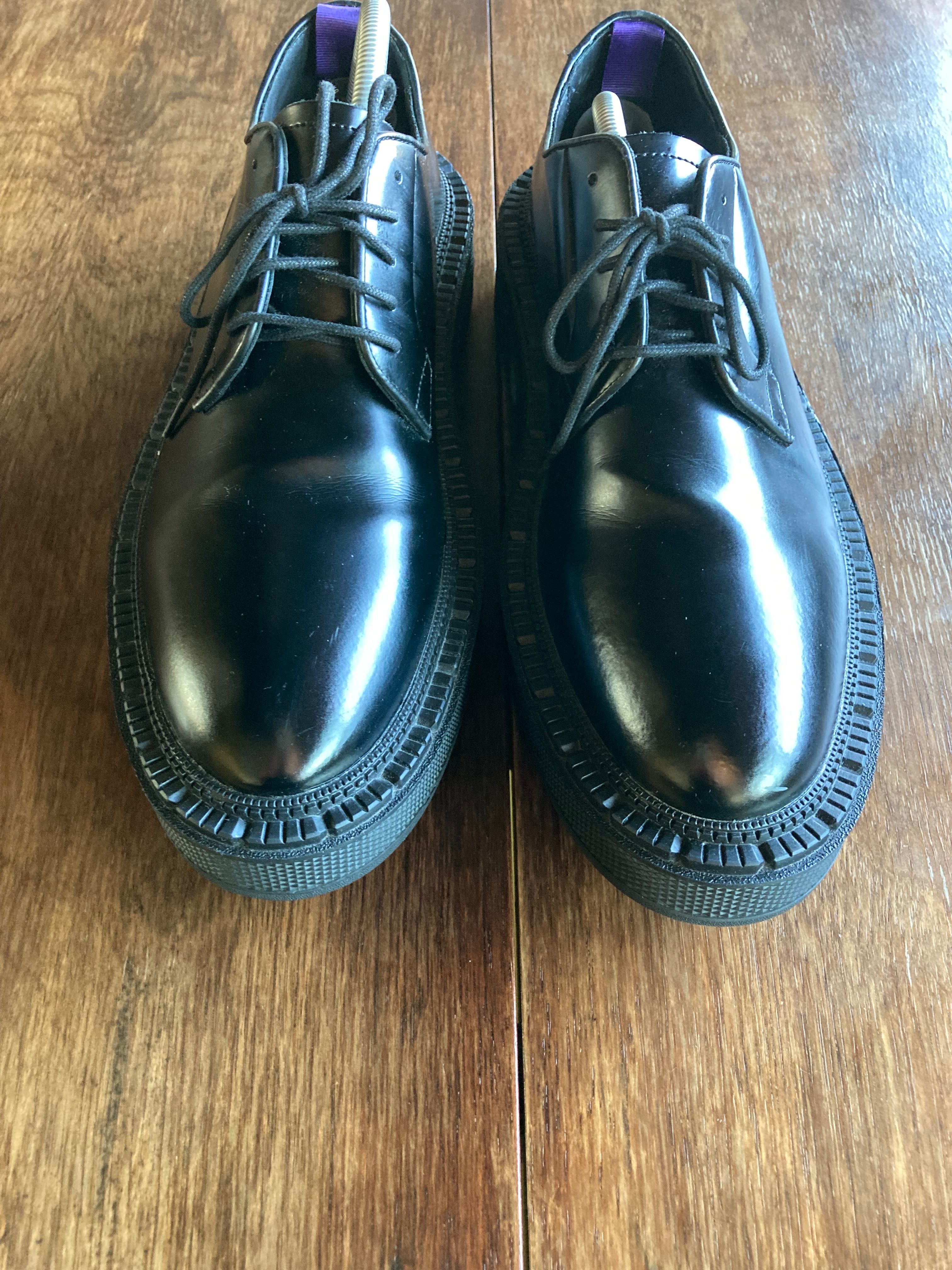 Sapatos EYTYS 43