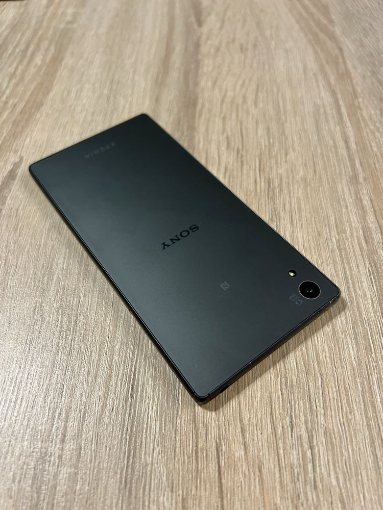 Sony Xperia Z5 E6653 32GB czarny pudełko etui ładowarka x2