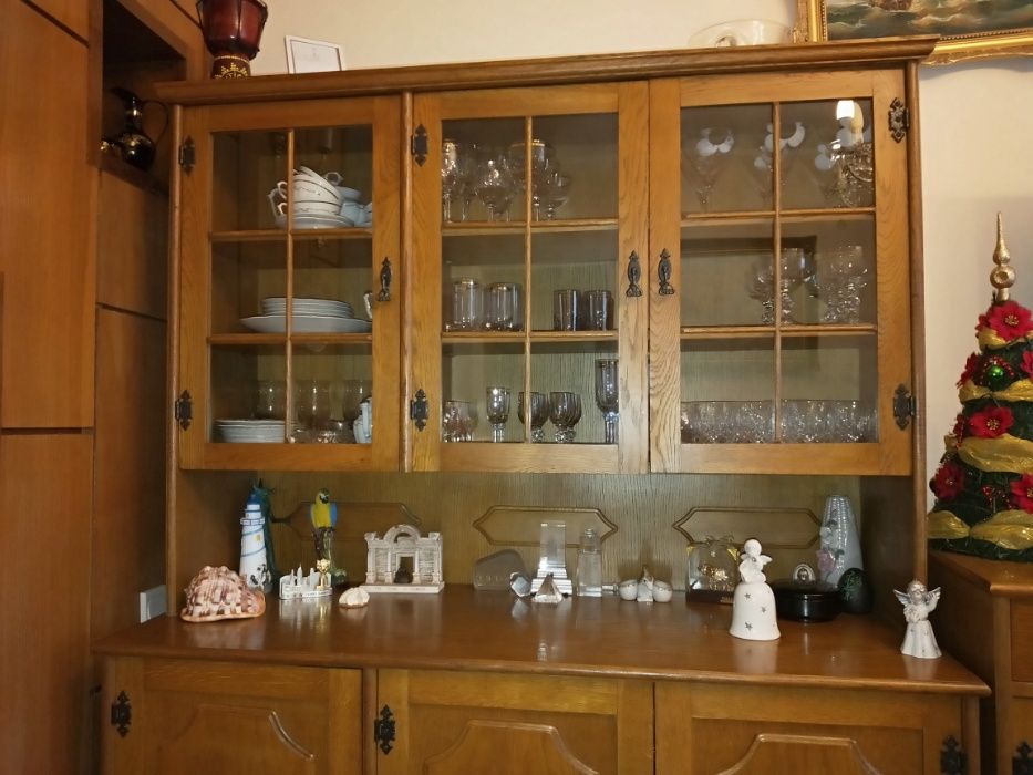 Meble drewniane komplet
