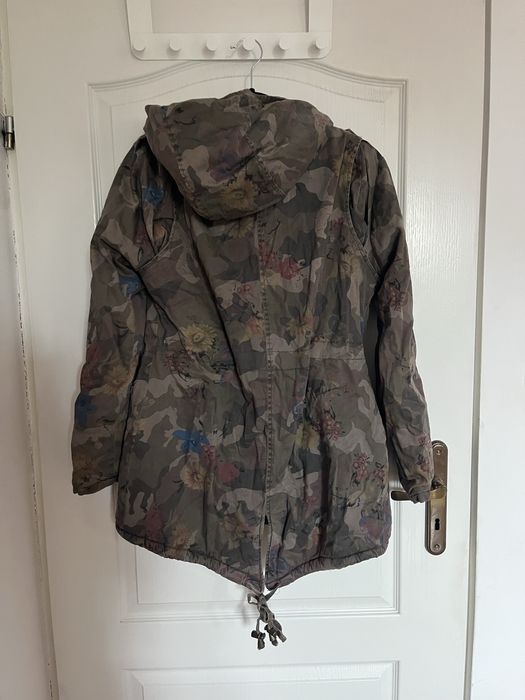 Kurtka moro w kwiaty