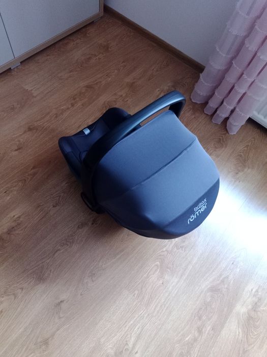 Nosidełko fotelik Romer Baby Safe 3 i-Size Midnight Grey