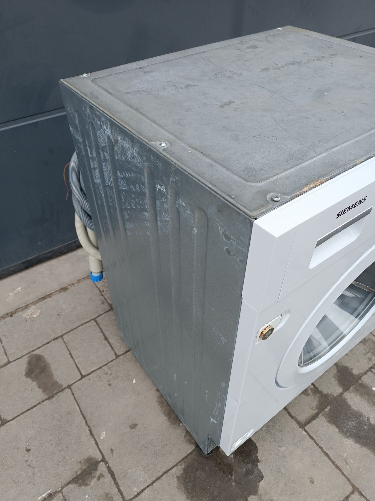 Вбудована прально-сушильна машина Siemens IQ500