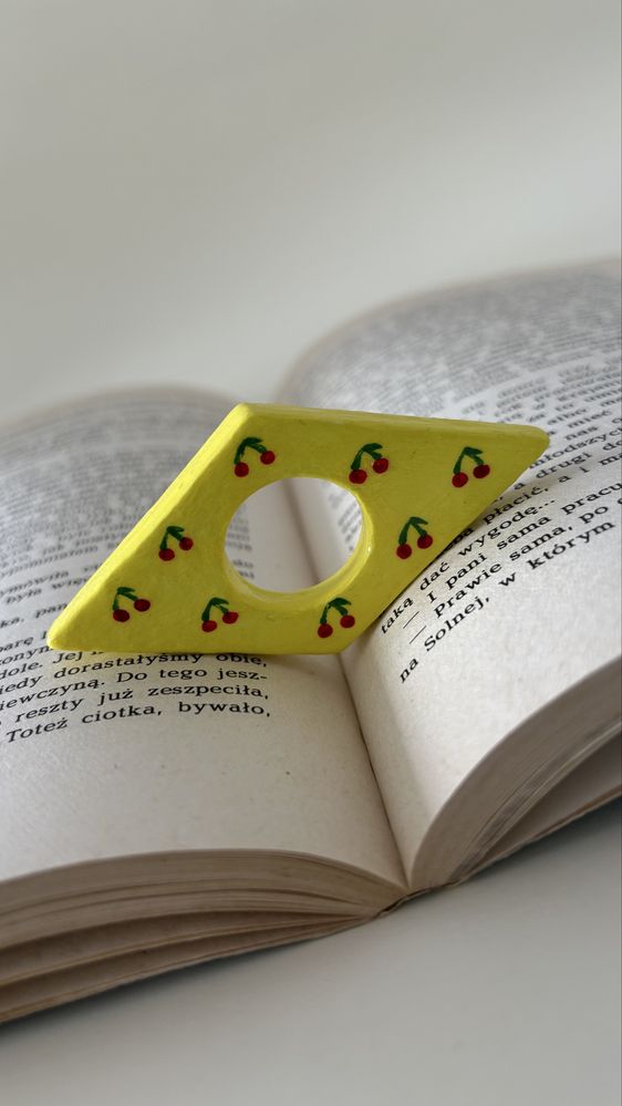 Uchwyt do książki / zakładka z gliny samoutwardzalnej handmade