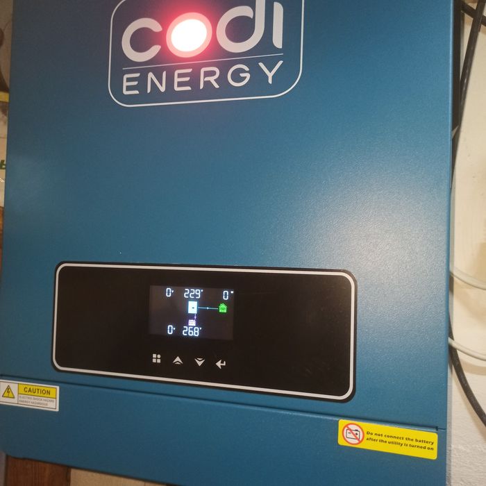 Гібридний Інвертор CODI 4200W 24V MPPT 120A — Надійне рішення для дому