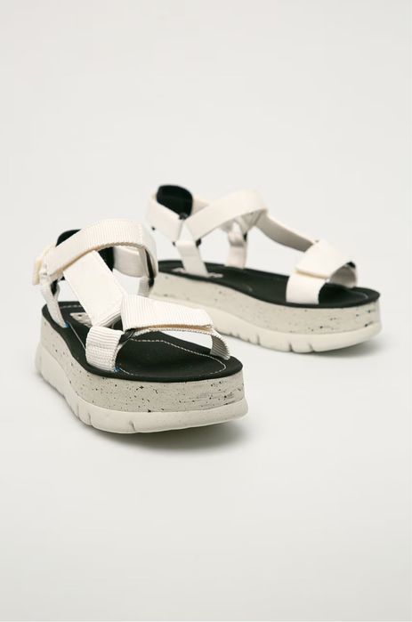 Camper - Сандалі Oruga