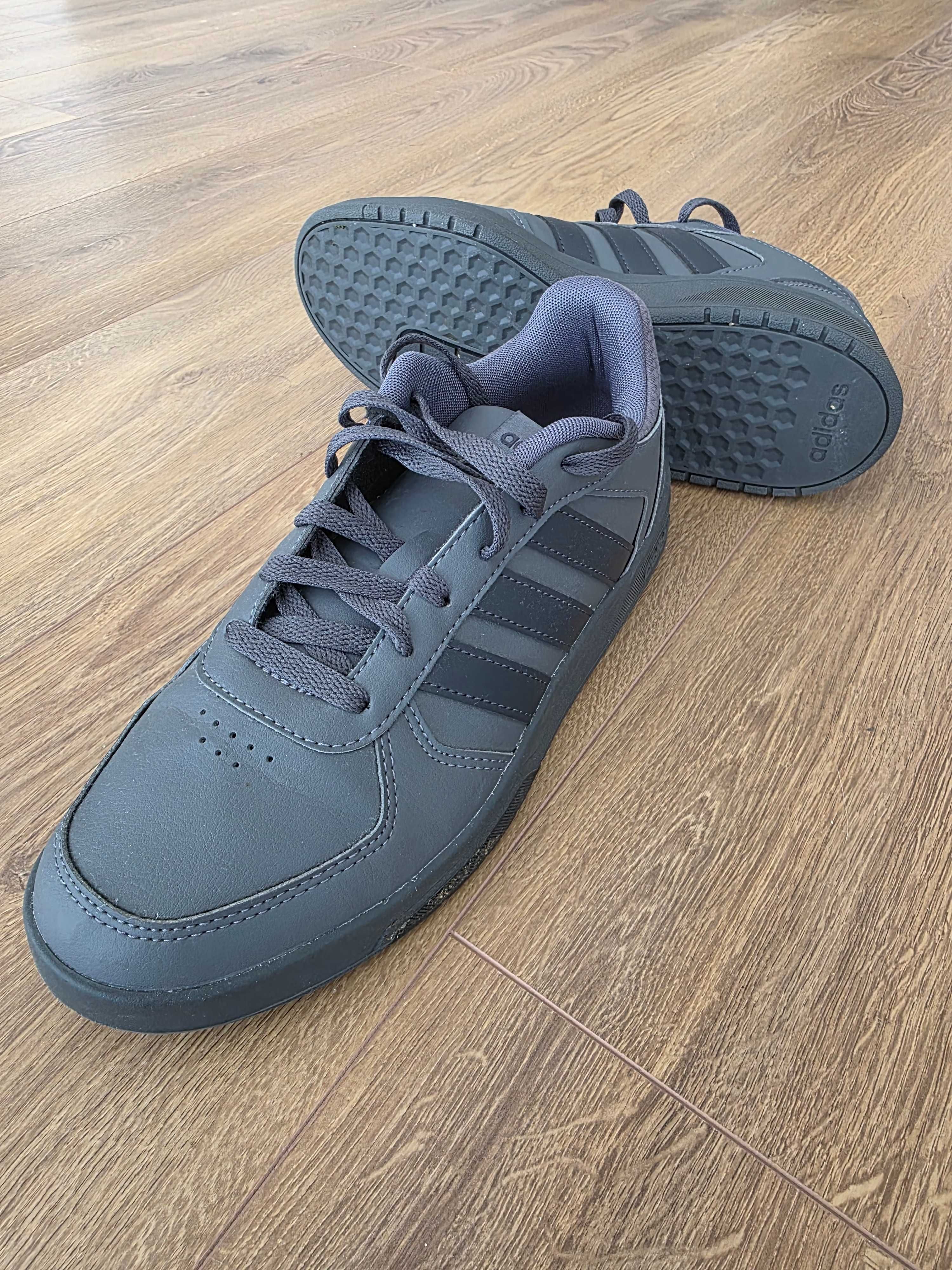 Sapatilhas Adidas 40