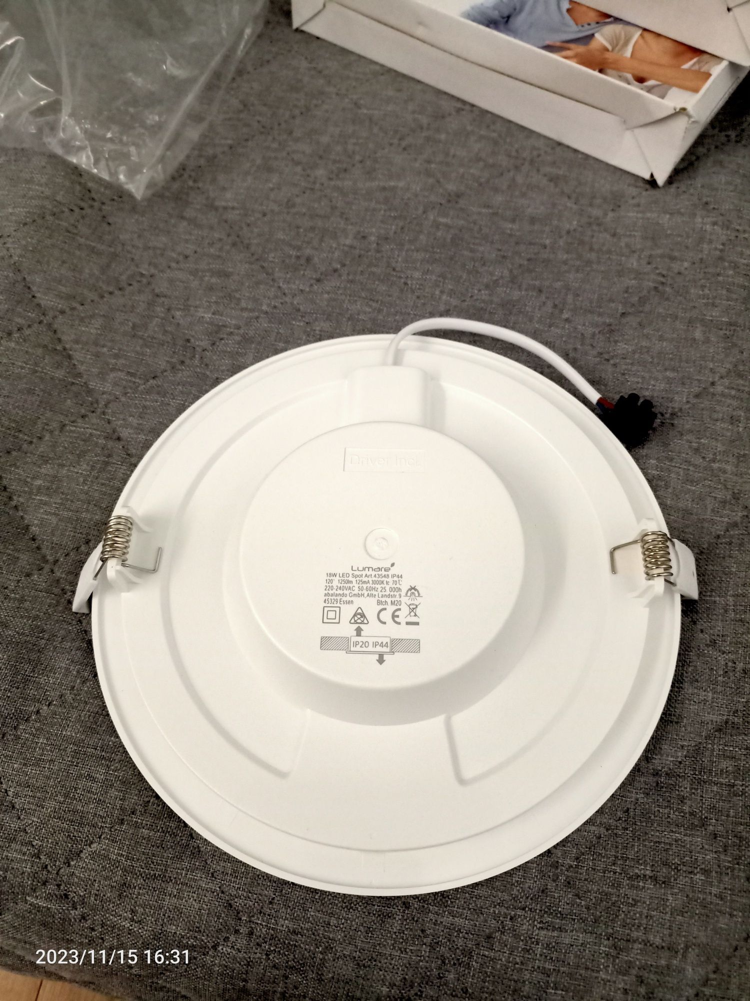 Lampy LED wpuszczane