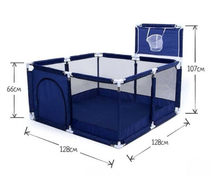 Манеж. Дитячий майданчик. Манєж