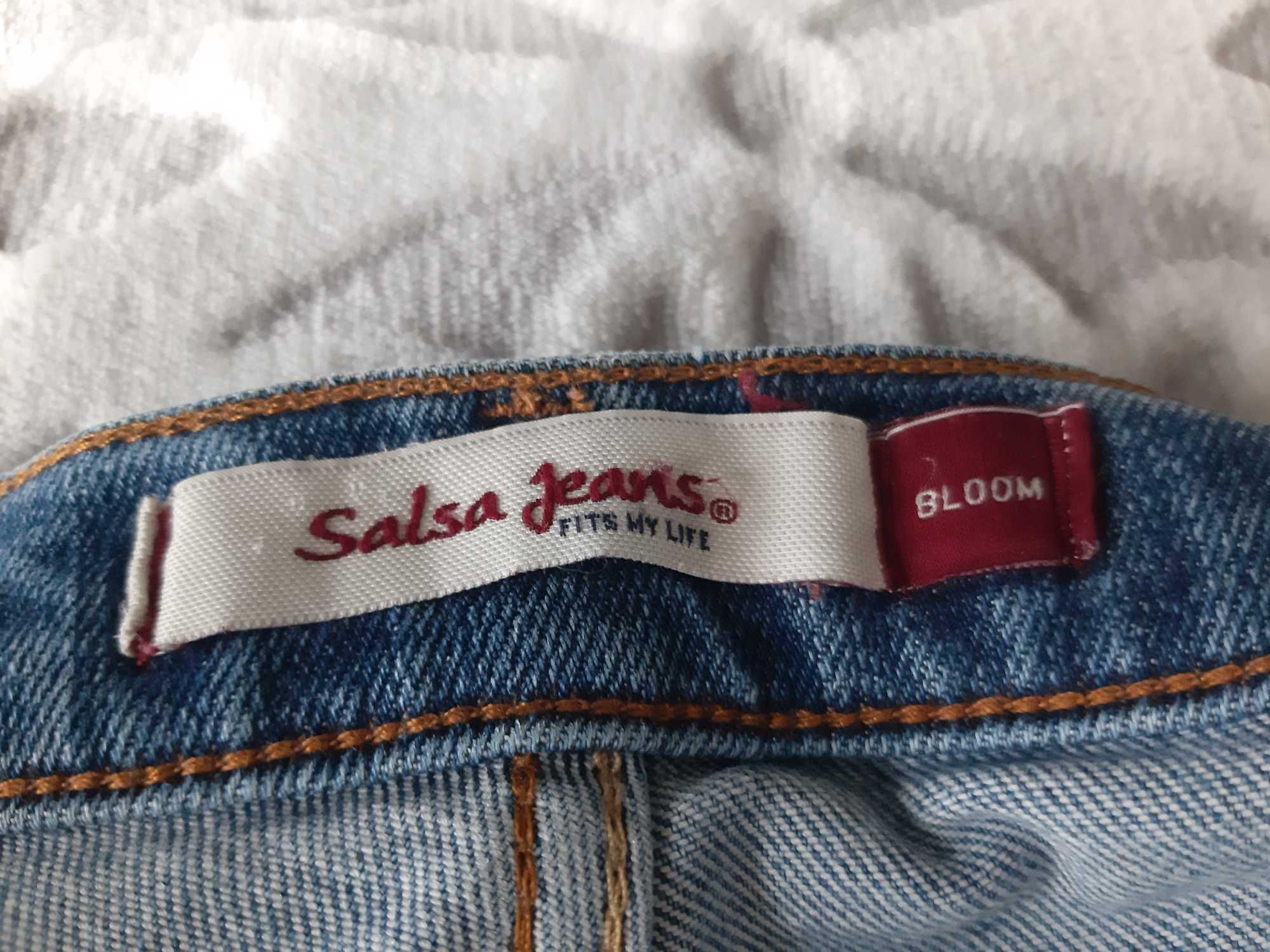 Salsa jeans bloom (calça à boca de sino)