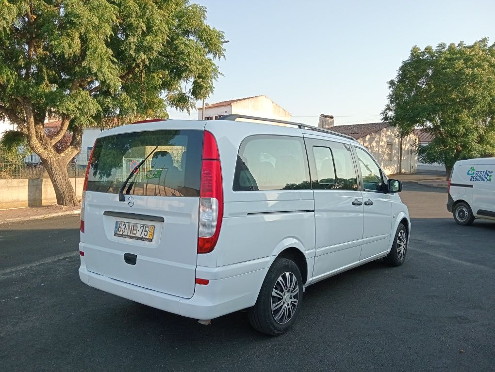 Mercedes Vito 116CDI de 9 lugares de 2012 em estado novo