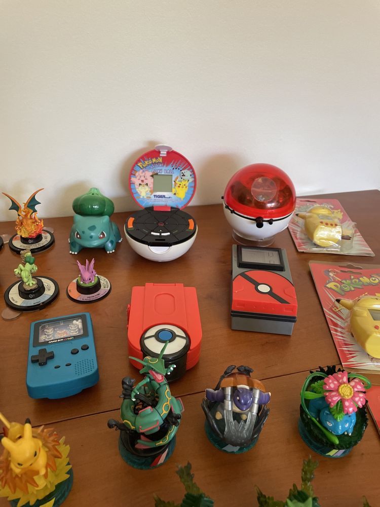 Bonecos e consolas, Nintendo, Pokémon, Hasbro, Tomy, Tyger