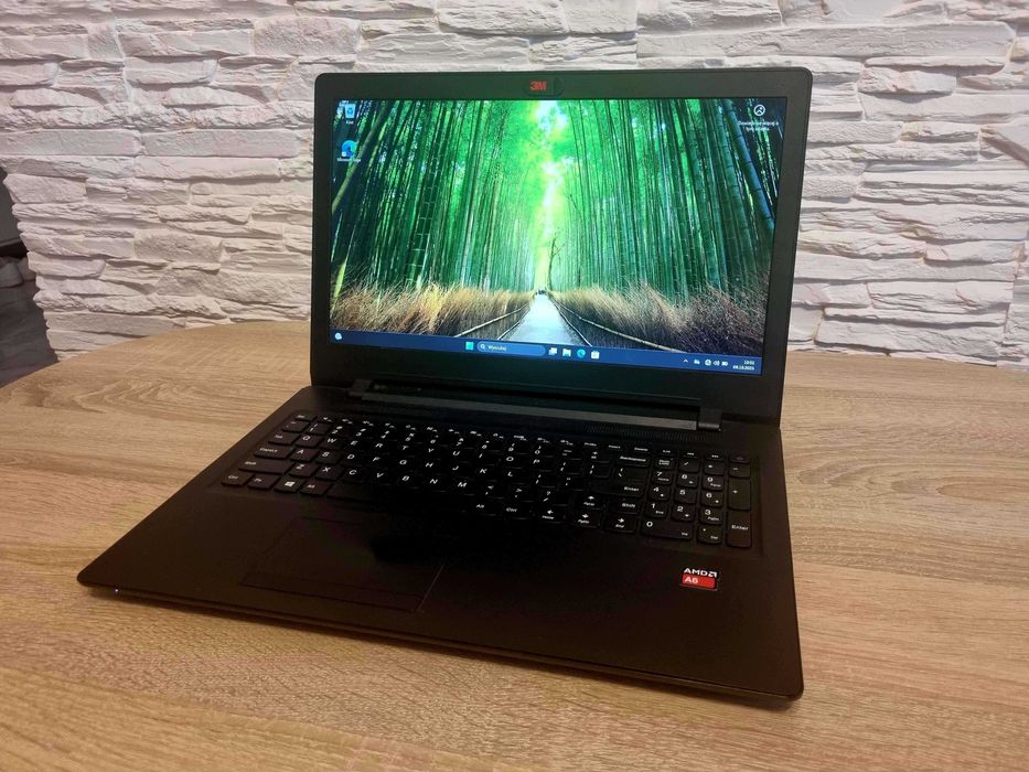 Lenovo 110-15ACL 8GB ram, Win11, SSD 120 GB, AMD A6-7310 APU 2.00 GHz