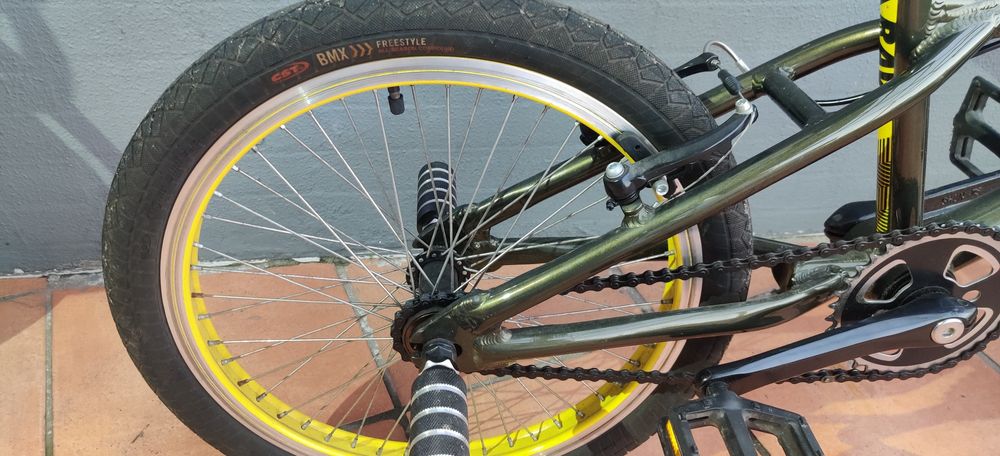 Bicicleta BMX  fristaile