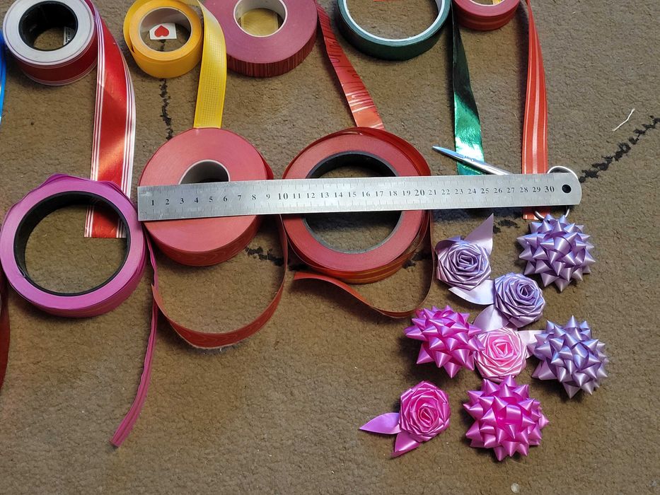 Стрічки для пакування подарунків (залишки)