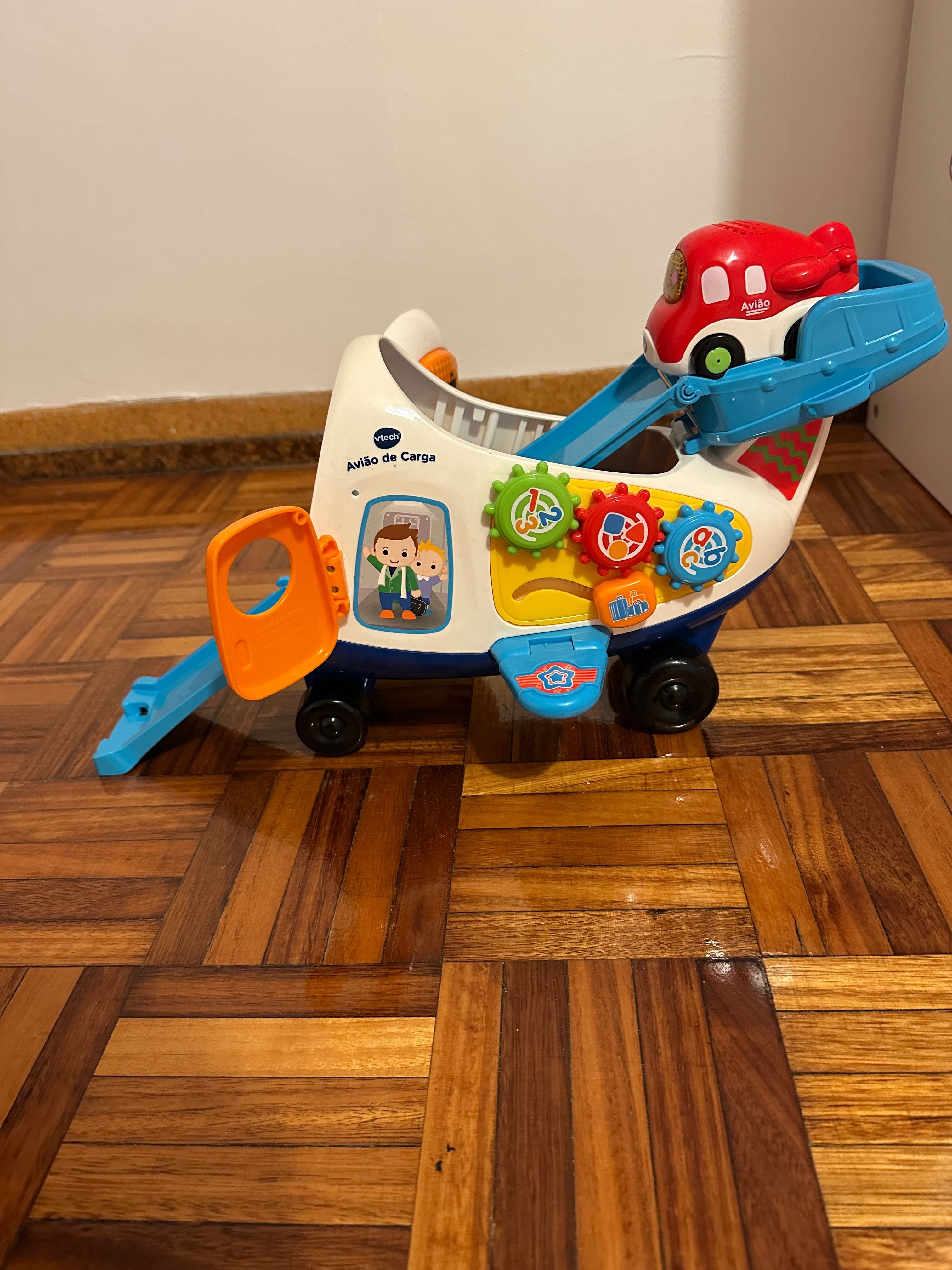 Avião com músicas Vtech