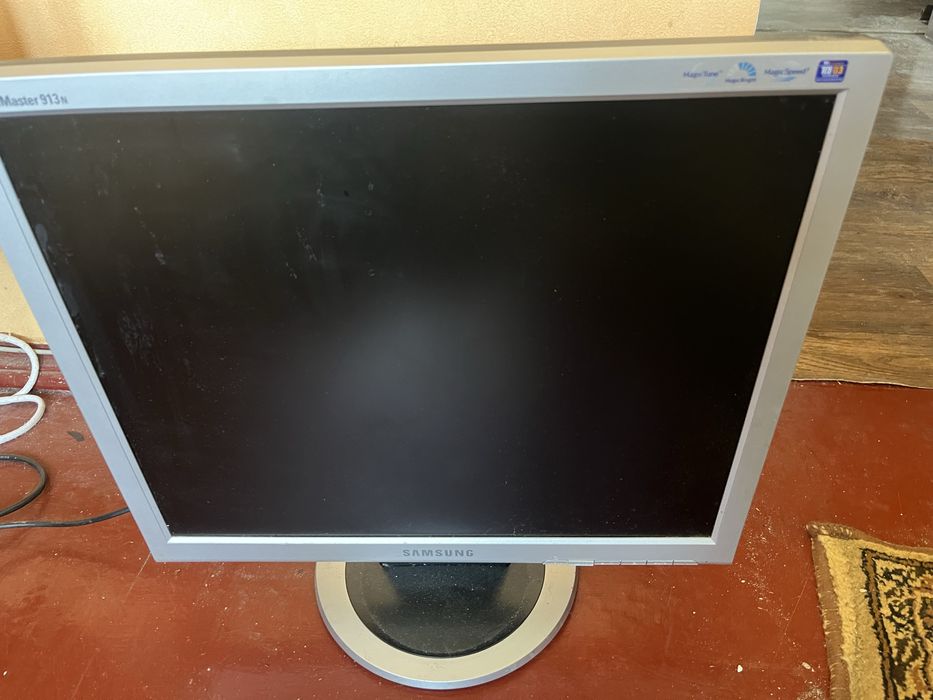 Монітор Samsung SyncMaster 913n
