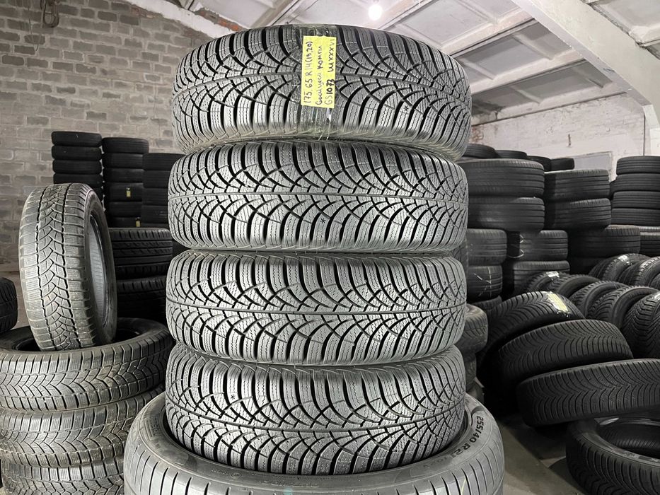 GS1073 Зимові шини 175/65r14 GoodYear UltraGrip 9+ комплект резина р14