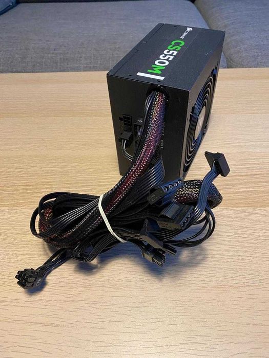 FONTE CORSAIR CS550M 550W CS Series (Modular)