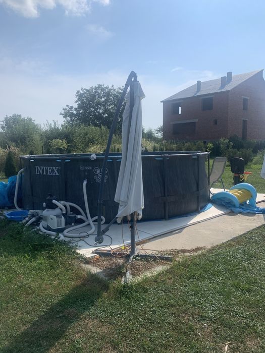 Продається ранчо в пригороді Ужгорода на дві сімʼї