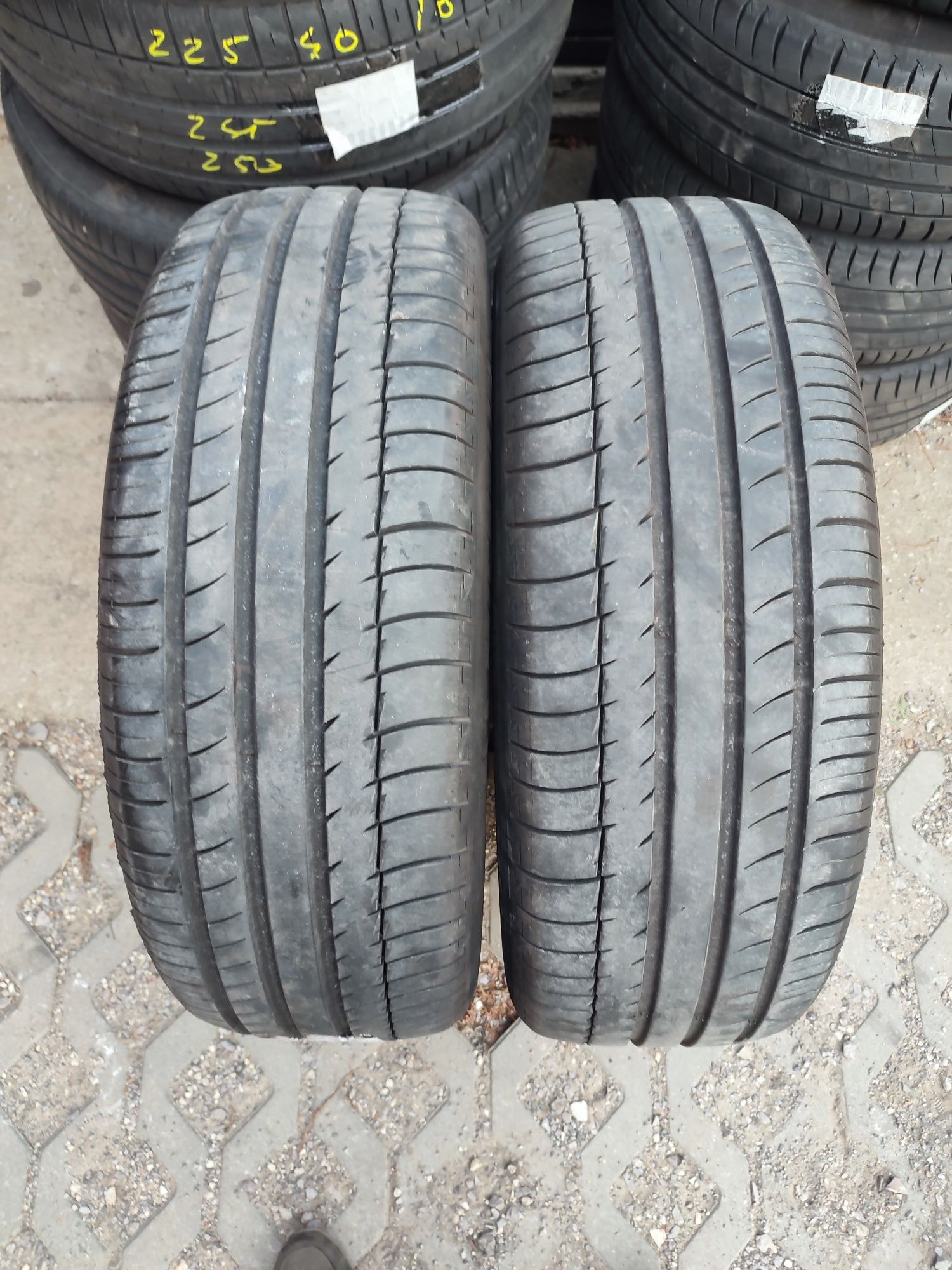 Dwie opony Michelin Latitude Sport 225/60/18 100H