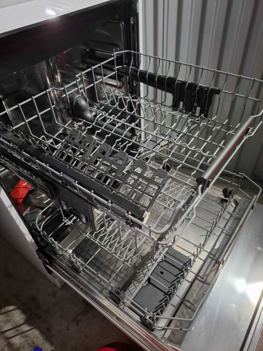 Máquina de lavar loiça AEG