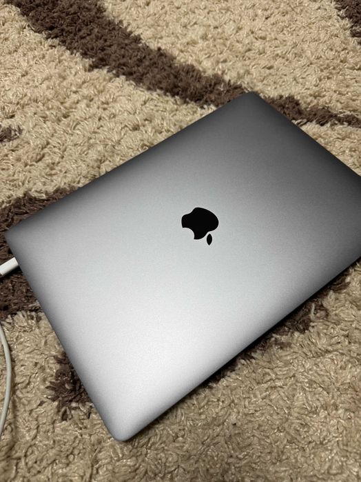 MacBook Pro 13 2020