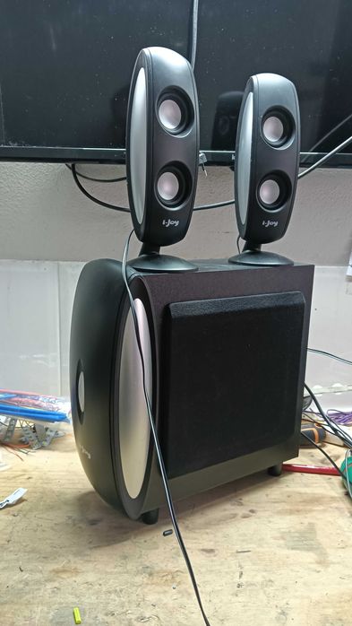 Última oportunidade colunas pc com subwoofer