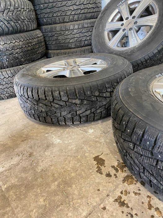 Диски/шини/колеса 235/75 R16 6x114.3 Nissan Navara D40 Pathfinder R51
