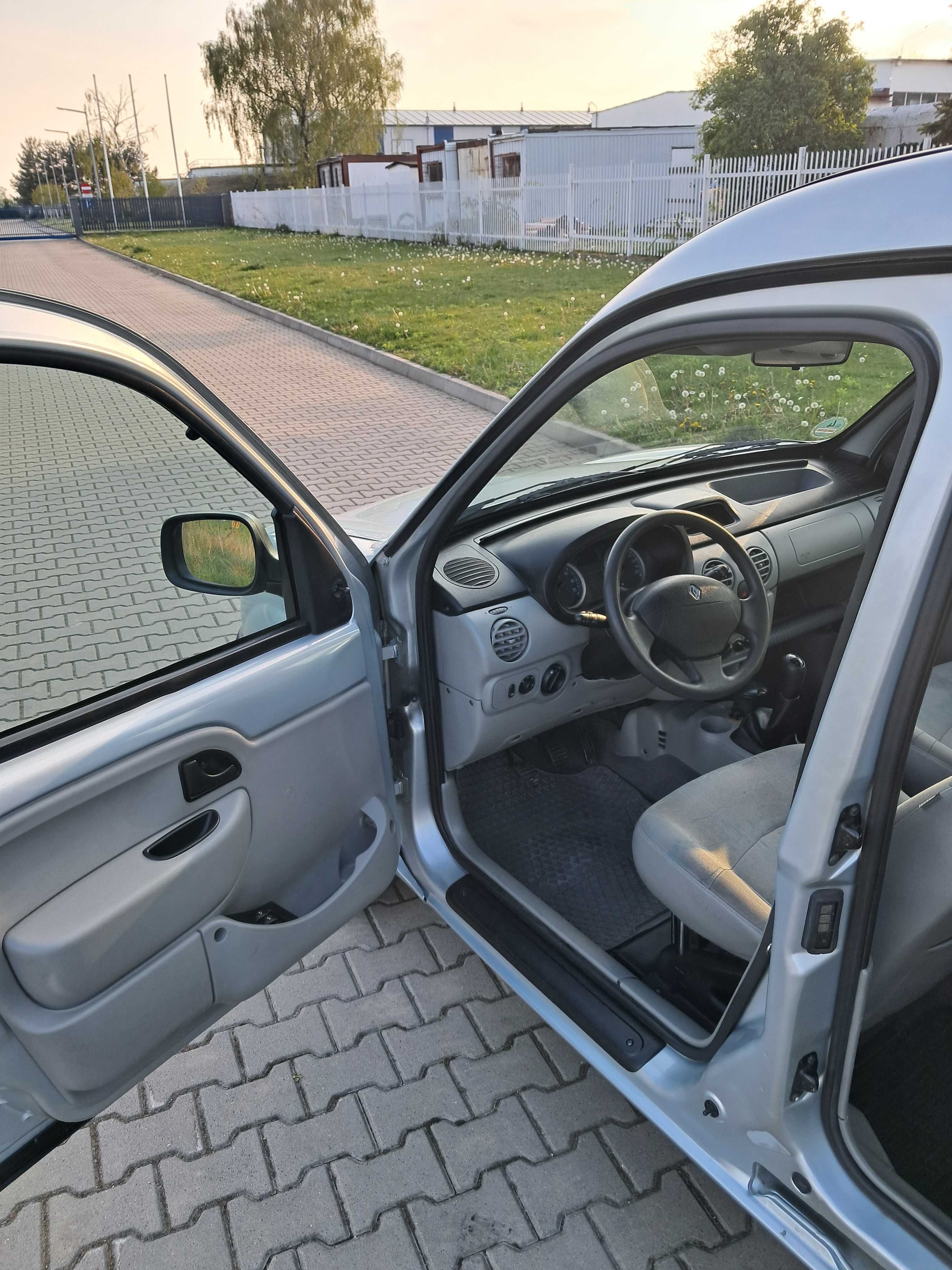 Renault kangoo stan bdb klima osoby zarejestrowny