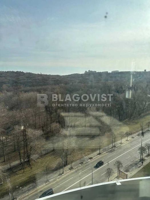Продаж 3 к кв Озеро Парк Голосіївська