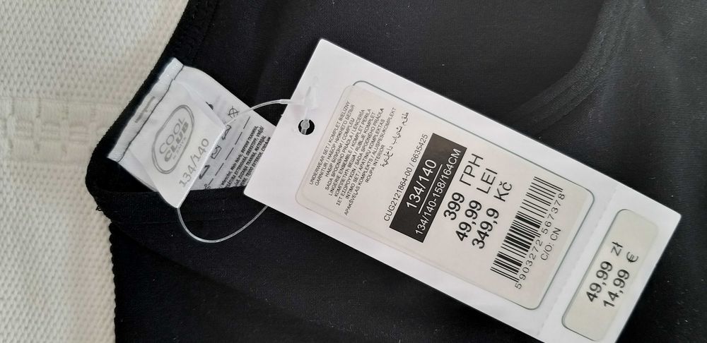 Nowa dziewczęca bielizna sportowa top i majtki Smyk rozmiar 134/140