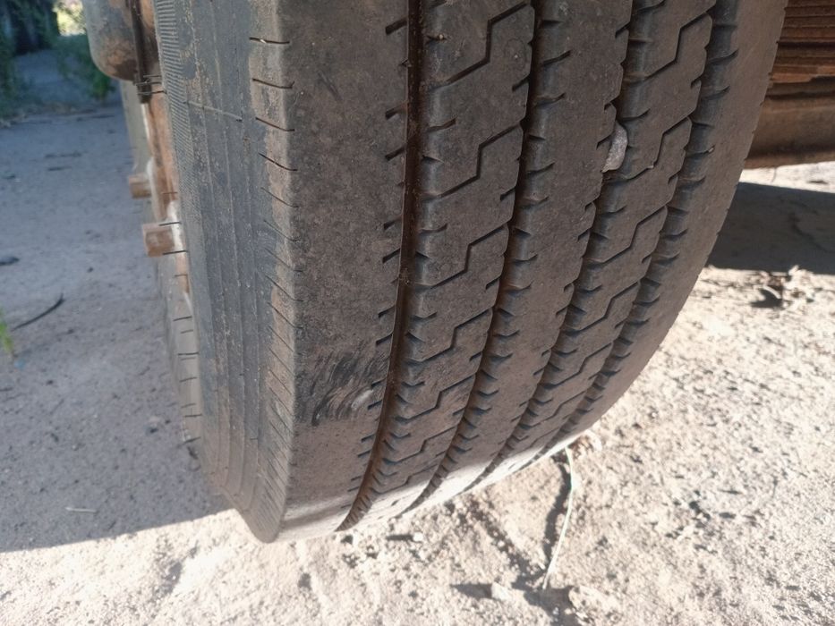Резина 315.70.22.5 с Дисками 8.25
