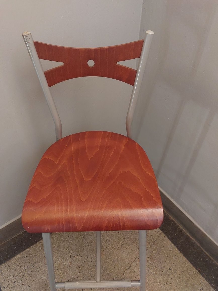 Krzesło barowe hoker nowy styl Famma