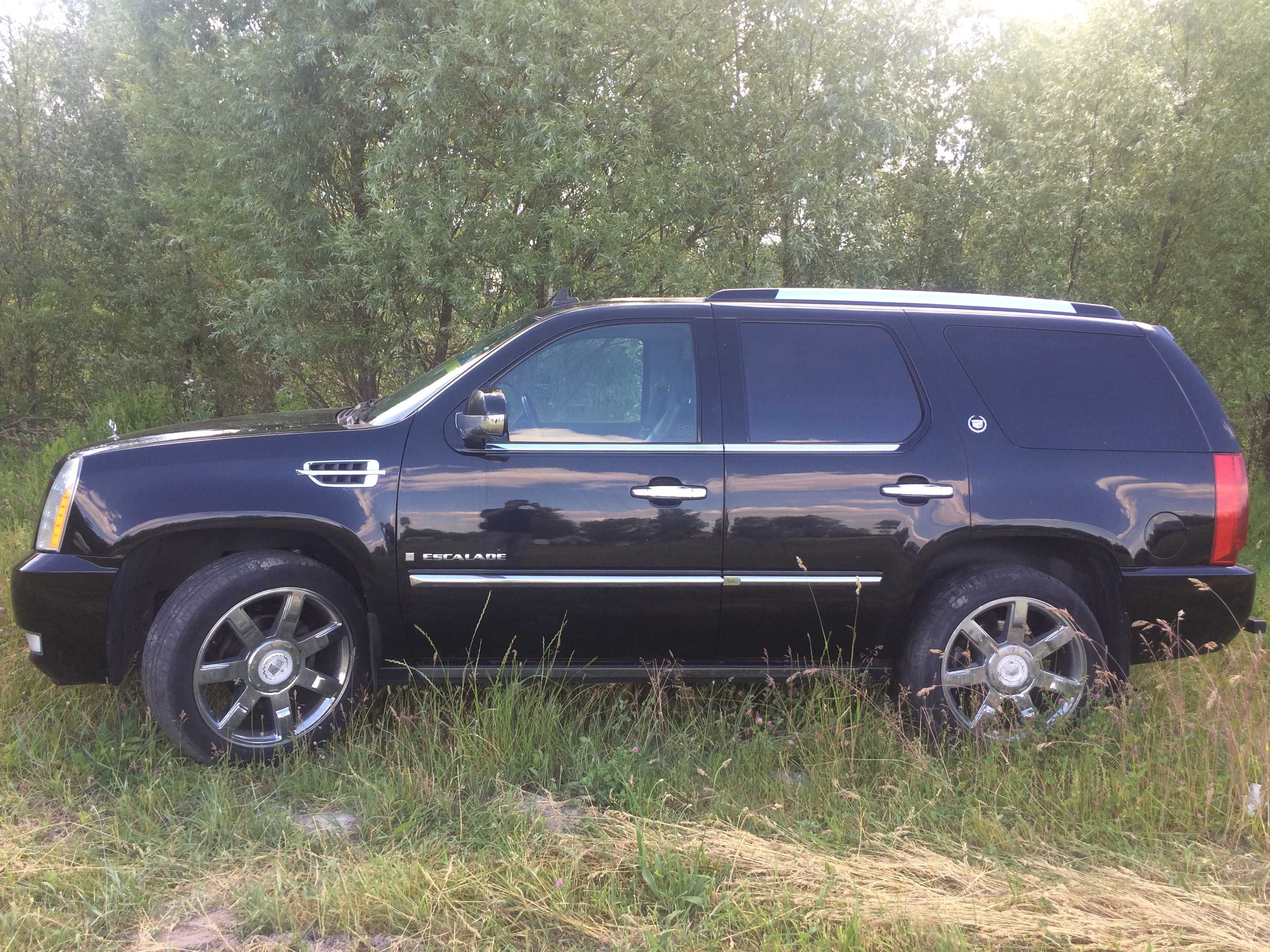 Cadillac Escalade2007 V8 6.2л,410лсГаз-Бензин куплен новым в Киеве2008