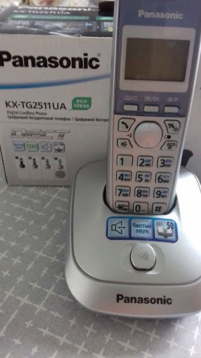 Продам цифровой беспроводной телефон Panasonic KX-TG 2511 UA