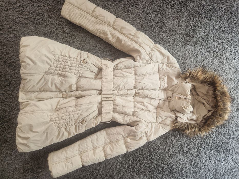 Zimowa kurtka dłuższa z kapturem roz M