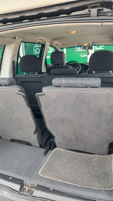 Zafira 1.6  gasolina 7 lugares