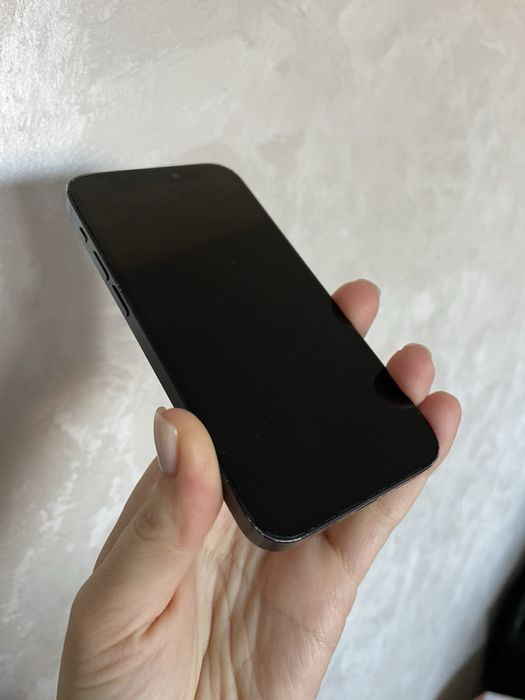 Продам Iphone 12 mini